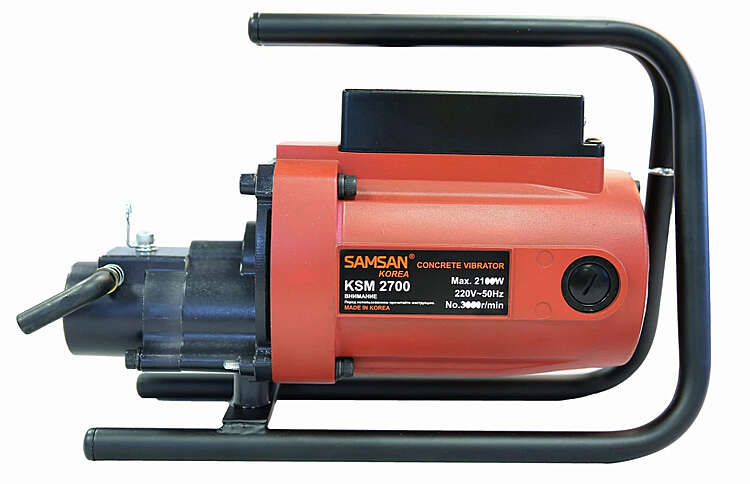 Электропривод глубинного вибратора Samsan KSM-2700 2,7кВт / 220В / УЗО / ремень плечевой / 5,7 кг